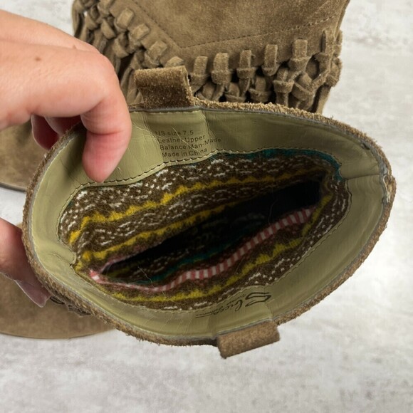 Sbicca Size 7.5 Khaki Sound Suede Leather Fringe Bootie Western Rodeo Heel Boots - Picture 2 of 12